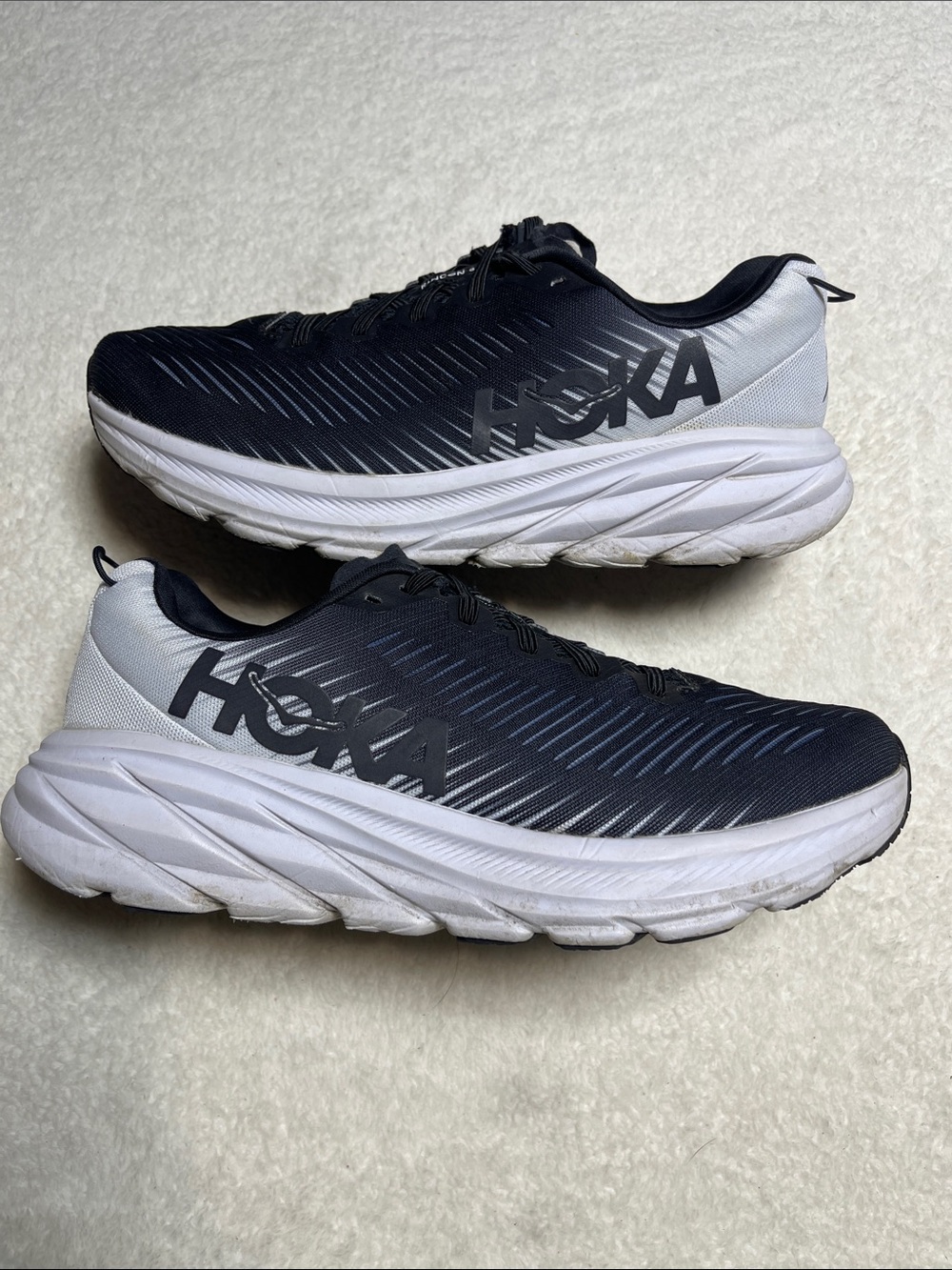 Hoka Rincon 3 Black & White Running Shoes Size 8.5